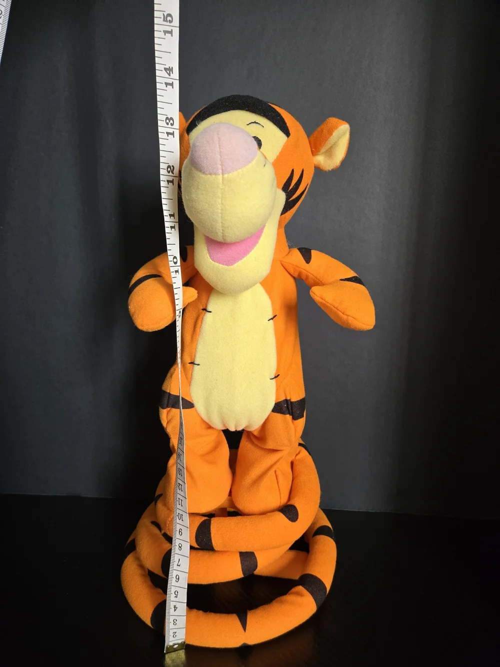 Tigger Disney VTG Fisher-Price 2005 Turbo Tail Bounces/Sings/Talks & Works